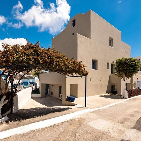Fortuna Perissa Exterior photo